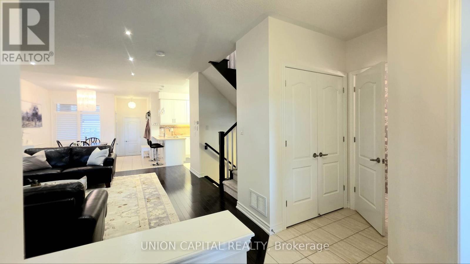 526 Church Street, Markham, Ontario  L6B 0V9 - Photo 6 - N12605578