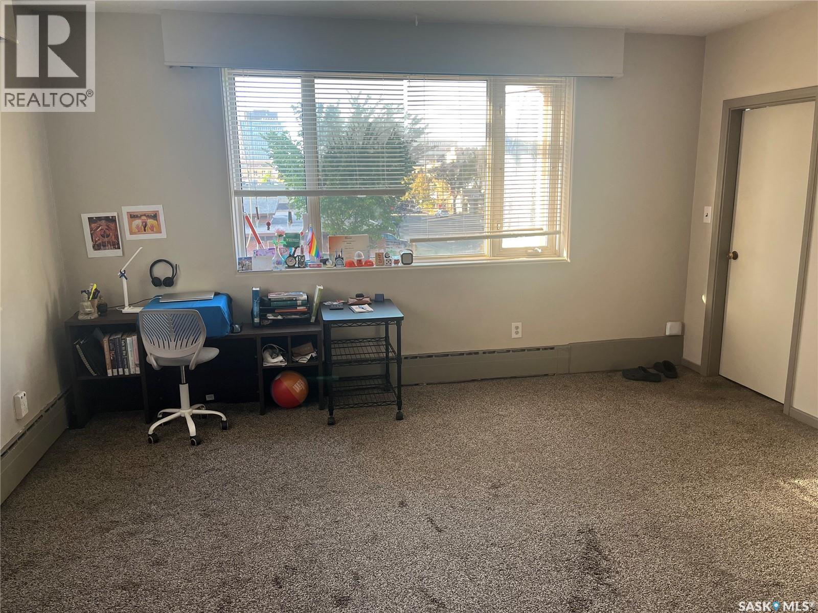 31 400 4th Avenue N, Saskatoon, Saskatchewan  S7K 2M3 - Photo 3 - SK025274