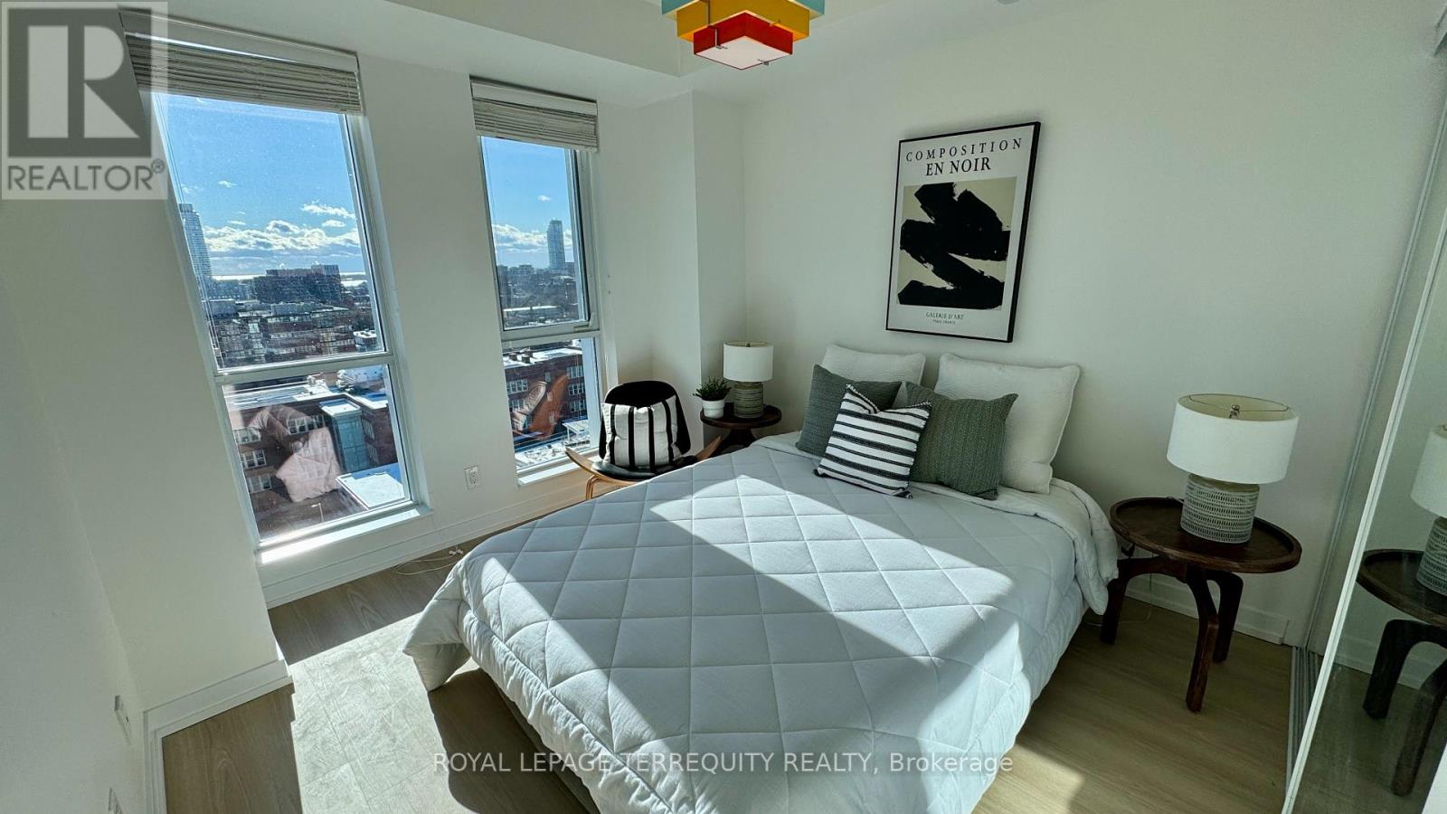 1304 - 55 Regent Park Boulevard, Toronto, Ontario  M5A 0C2 - Photo 11 - C12604694