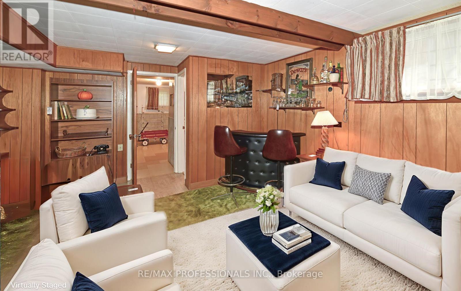 2 Lesterwood Crescent, Toronto, Ontario  M1P 3L4 - Photo 18 - E12555310