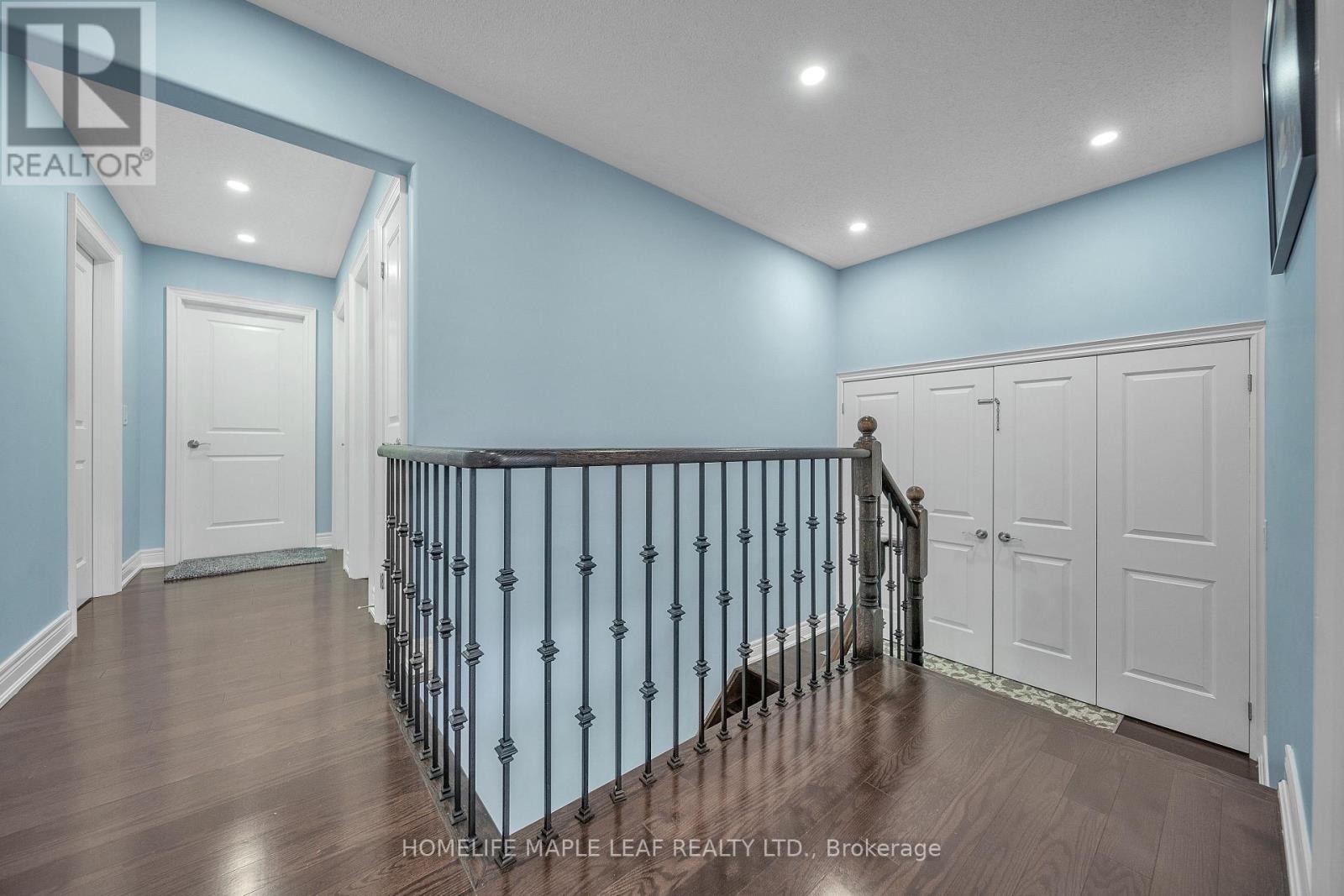 4 Trentonian Street, Brampton, Ontario  L6R 0B3 - Photo 17 - W12605516