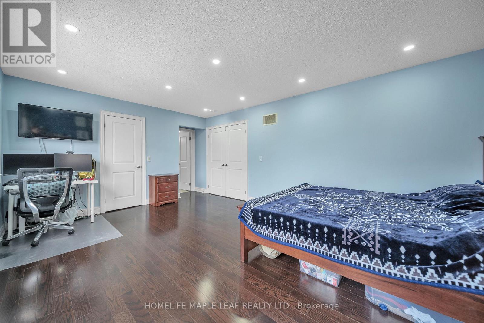 4 Trentonian Street, Brampton, Ontario  L6R 0B3 - Photo 20 - W12605516