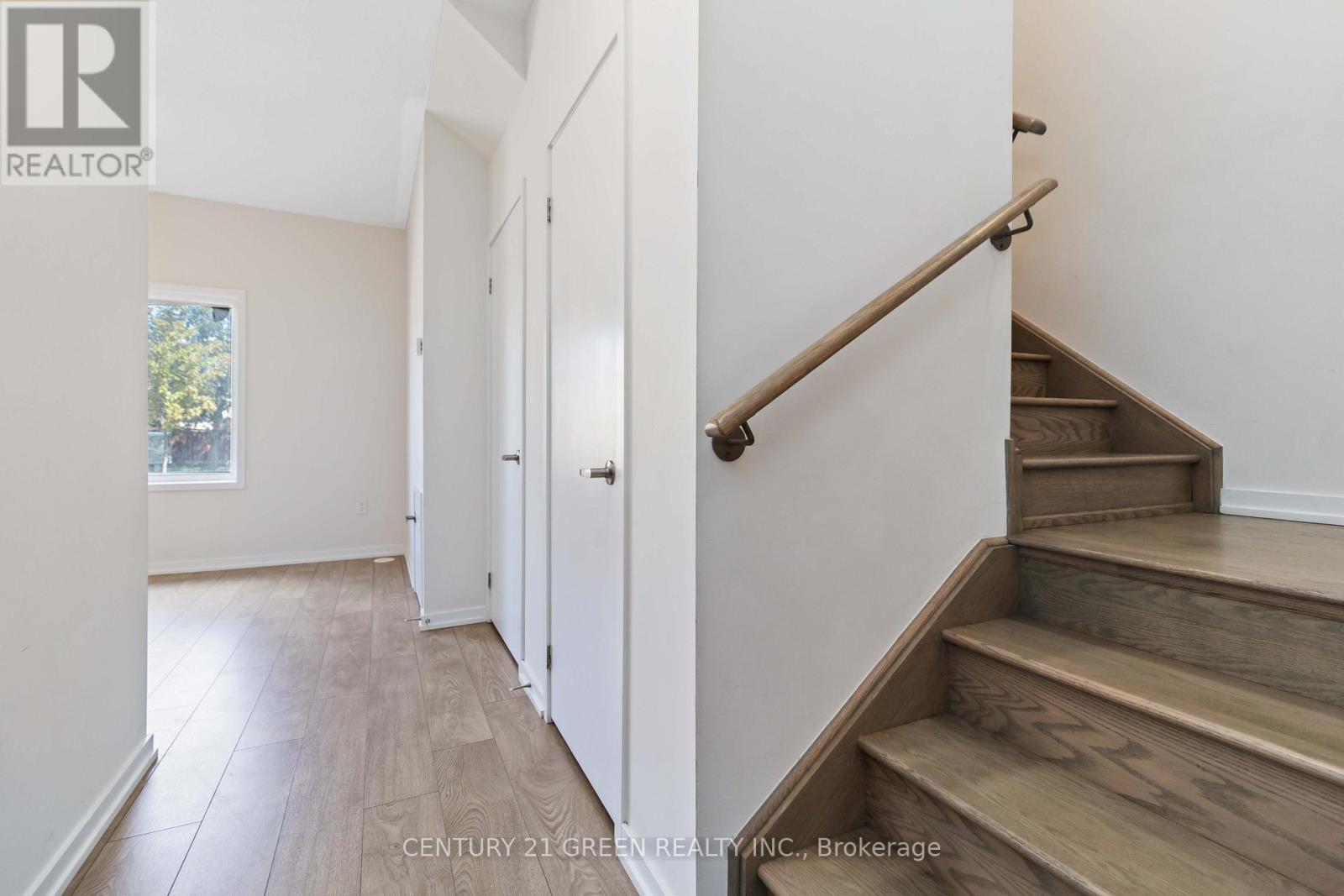 142 Landsbridge Street, Caledon, Ontario L7E 2E1 - Photo 20 - W12605542