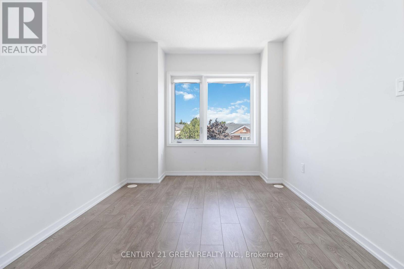 142 Landsbridge Street, Caledon, Ontario L7E 2E1 - Photo 27 - W12605542