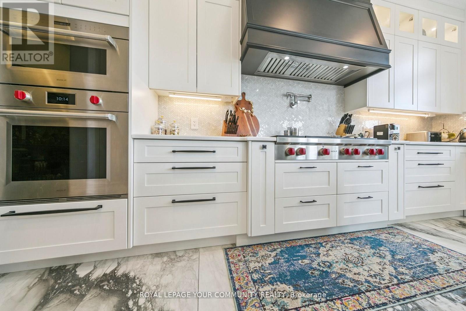 2401 Irene Crescent, Oakville, Ontario  L6M 5M5 - Photo 8 - W12605550