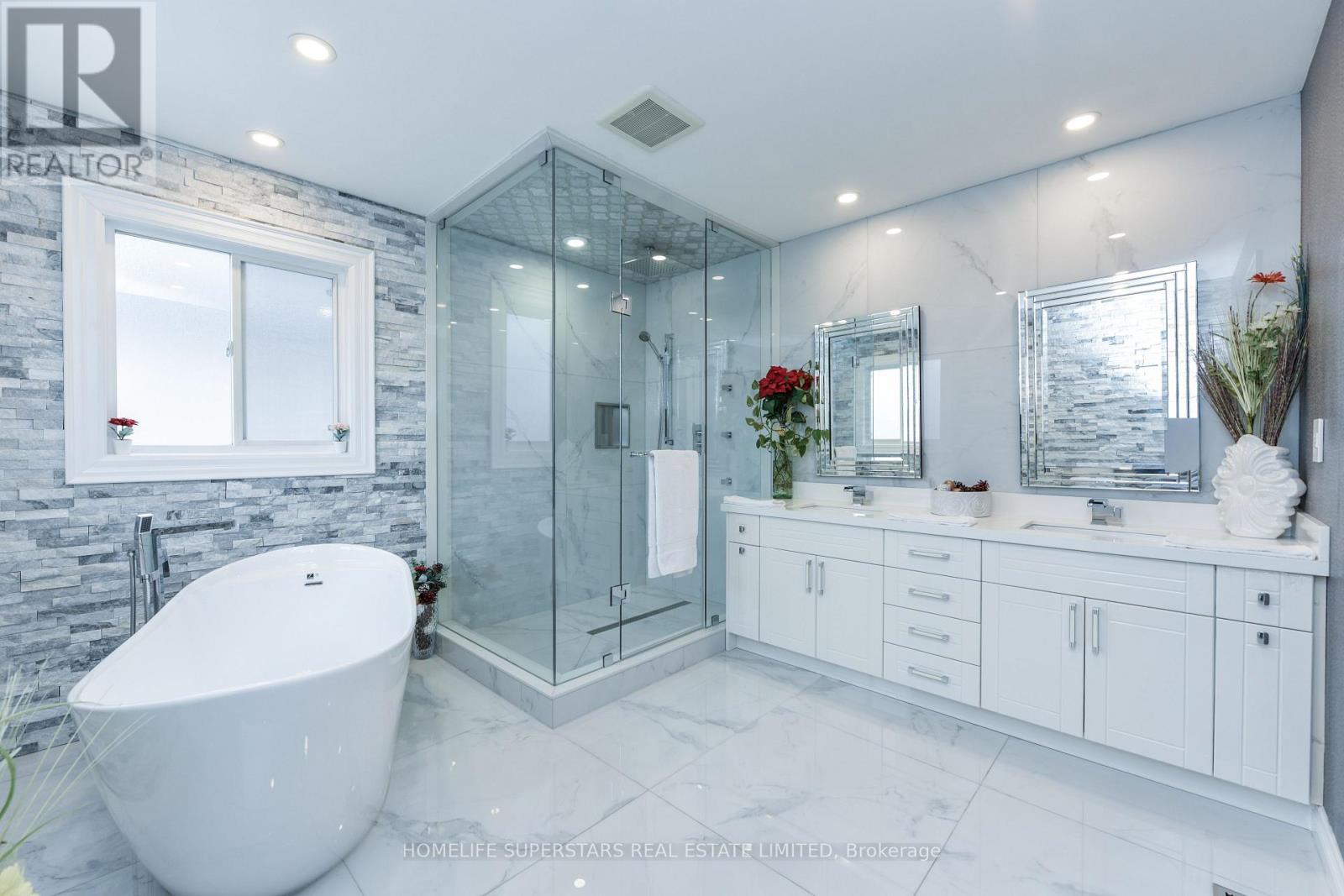 27 Dovehaven Crescent, Brampton, Ontario  L6P 2N8 - Photo 17 - W12605562