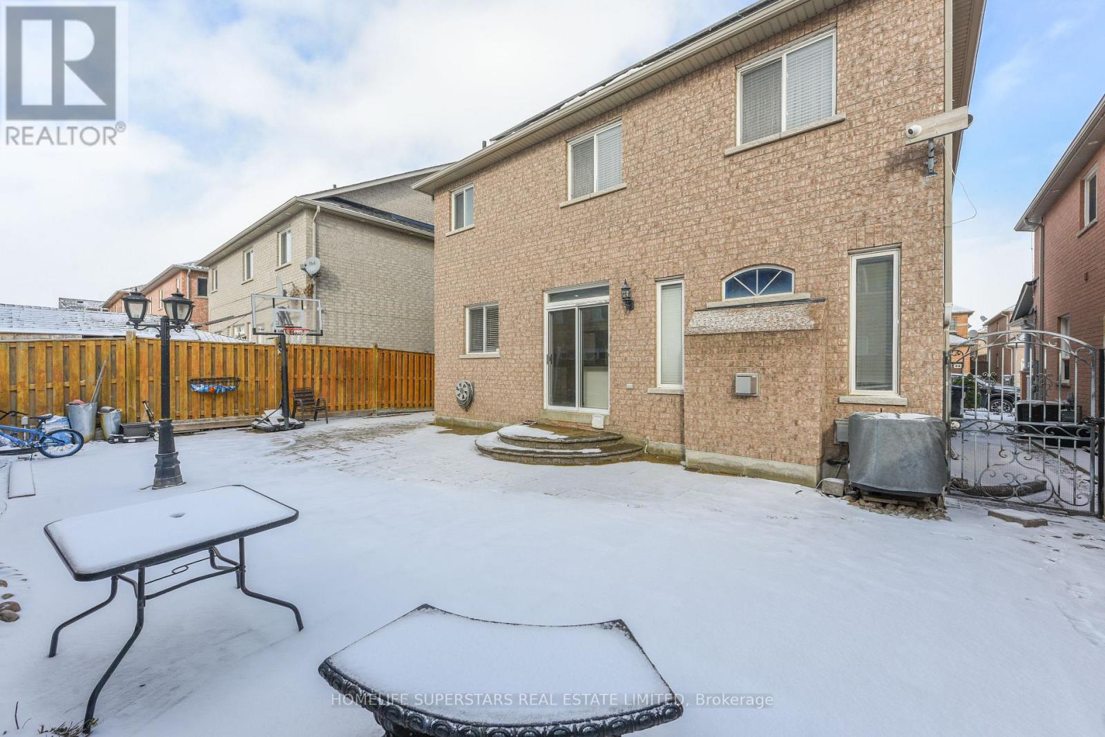 27 Dovehaven Crescent, Brampton, Ontario  L6P 2N8 - Photo 43 - W12605562