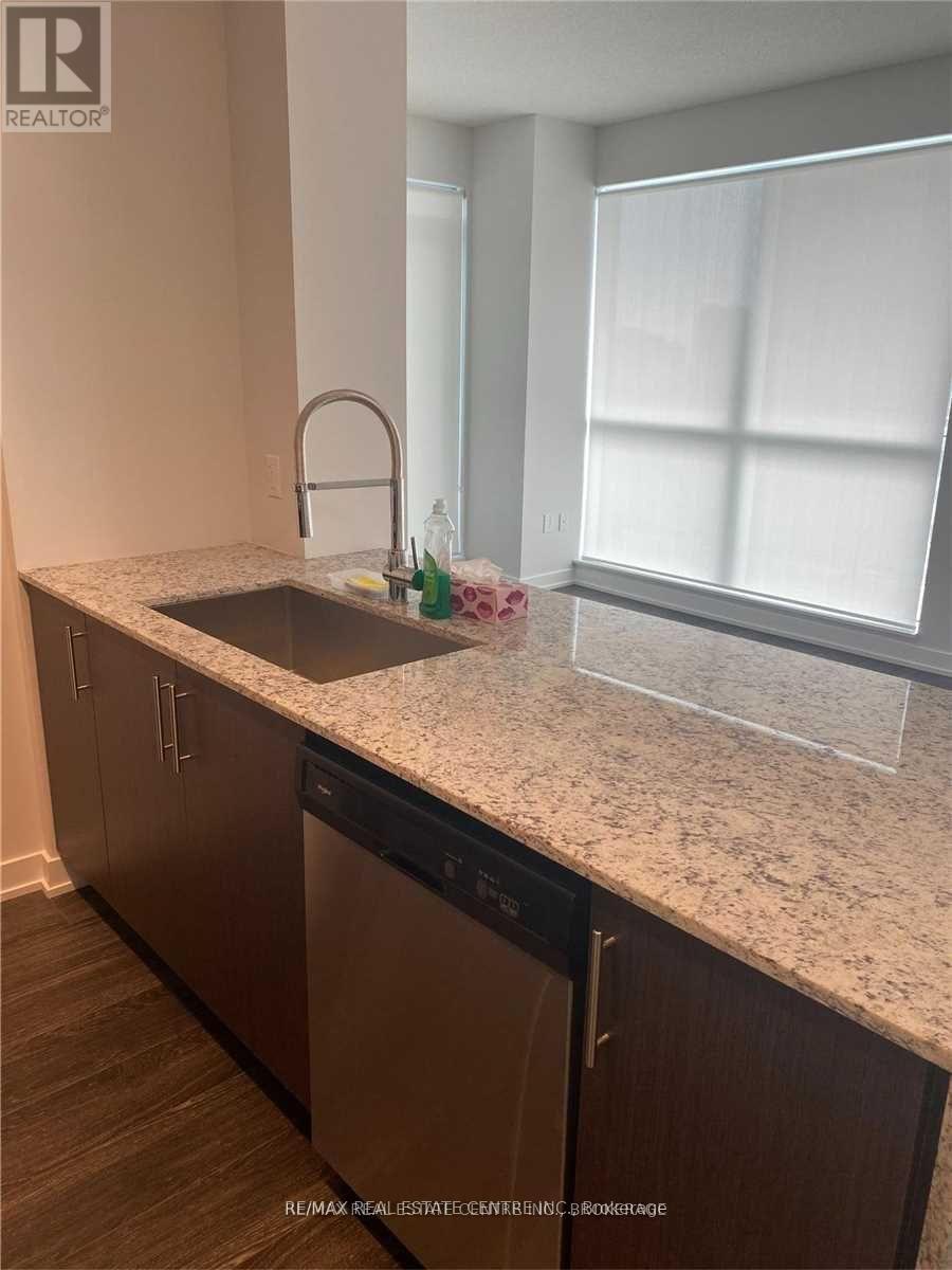 1218 - 4055 Parkside Village Drive, Mississauga, Ontario  L5B 0K8 - Photo 7 - W12605588