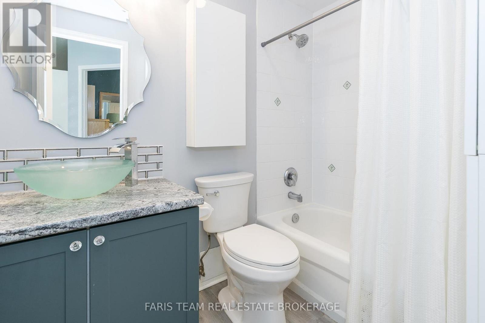 101 - 115 Bond Street, Orillia, Ontario  L3V 1J7 - Photo 18 - S12471770