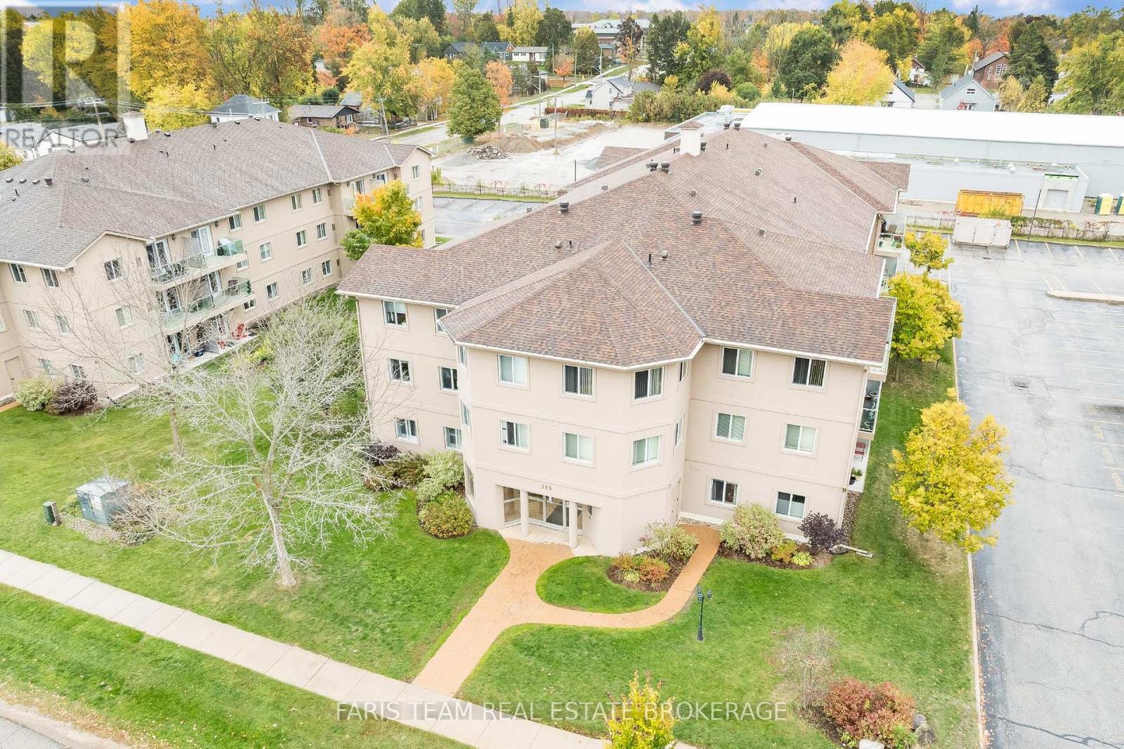 101 - 115 Bond Street, Orillia, Ontario  L3V 1J7 - Photo 26 - S12471770