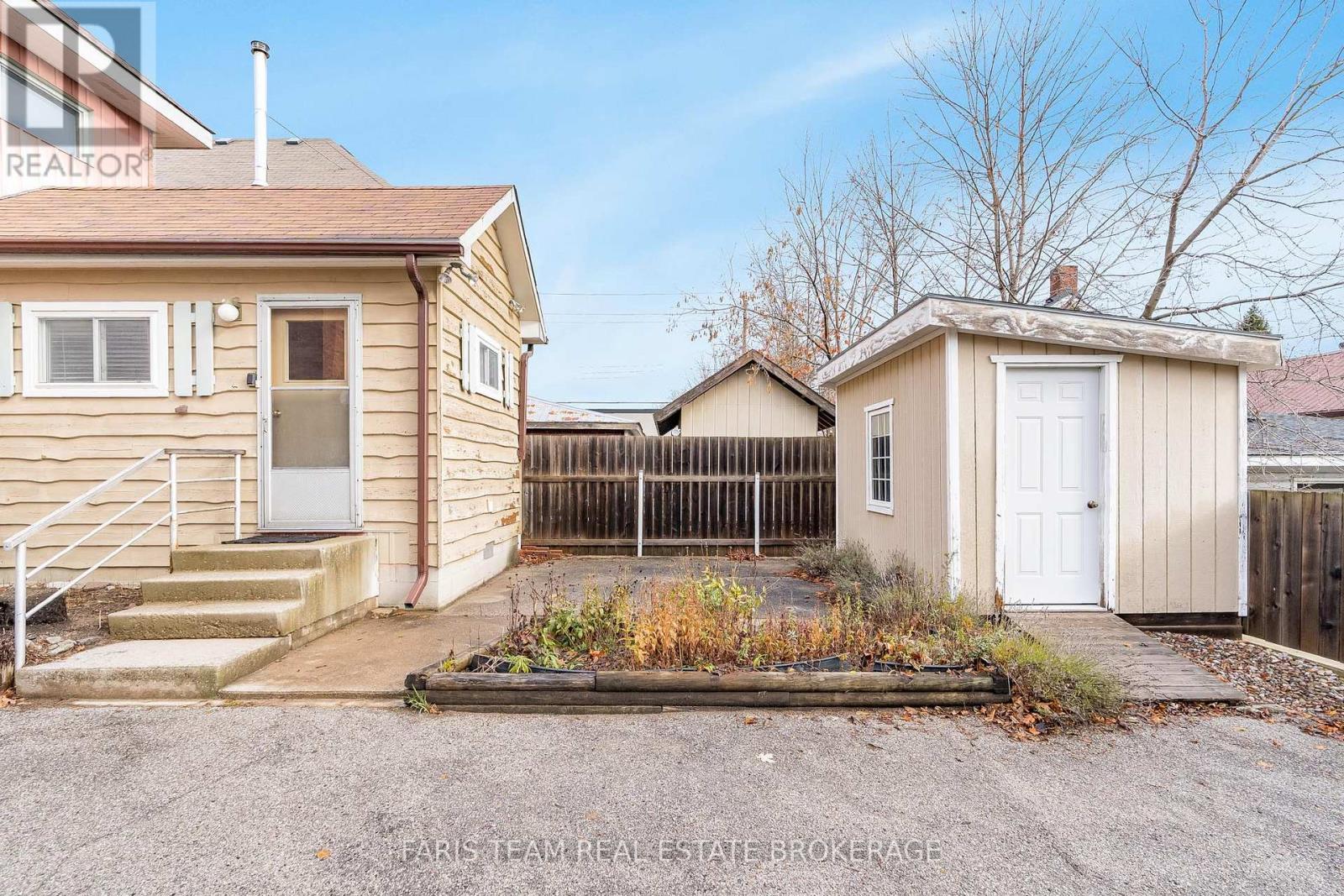 175 Mary Street, Orillia, Ontario  L3V 3E5 - Photo 35 - S12553944