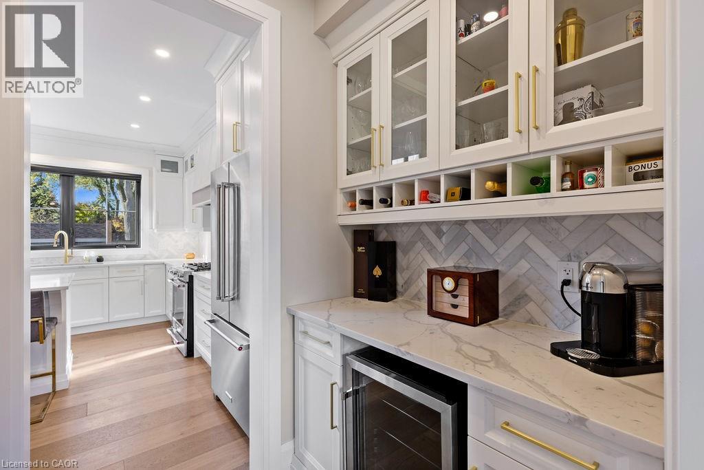 308 Appleby Line, Burlington, Ontario  L7L 2X5 - Photo 9 - 40792641