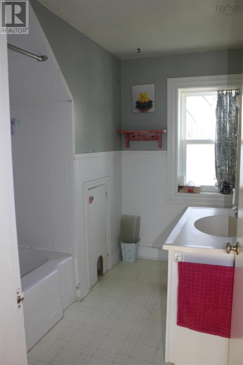 70 Normandy Avenue, Truro, Nova Scotia  B2N 3J7 - Photo 25 - 202528777