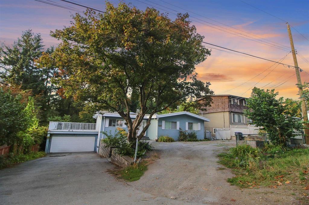 13833 114 Avenue, Surrey, British Columbia V3R 2L8 - Photo 1 - R3060575