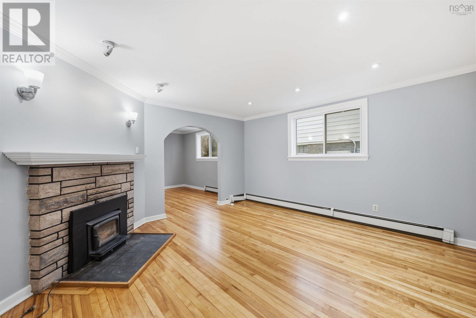 5240 Russell Street, Halifax, Nova Scotia  B3K 1W6 - Photo 3 - 202529034