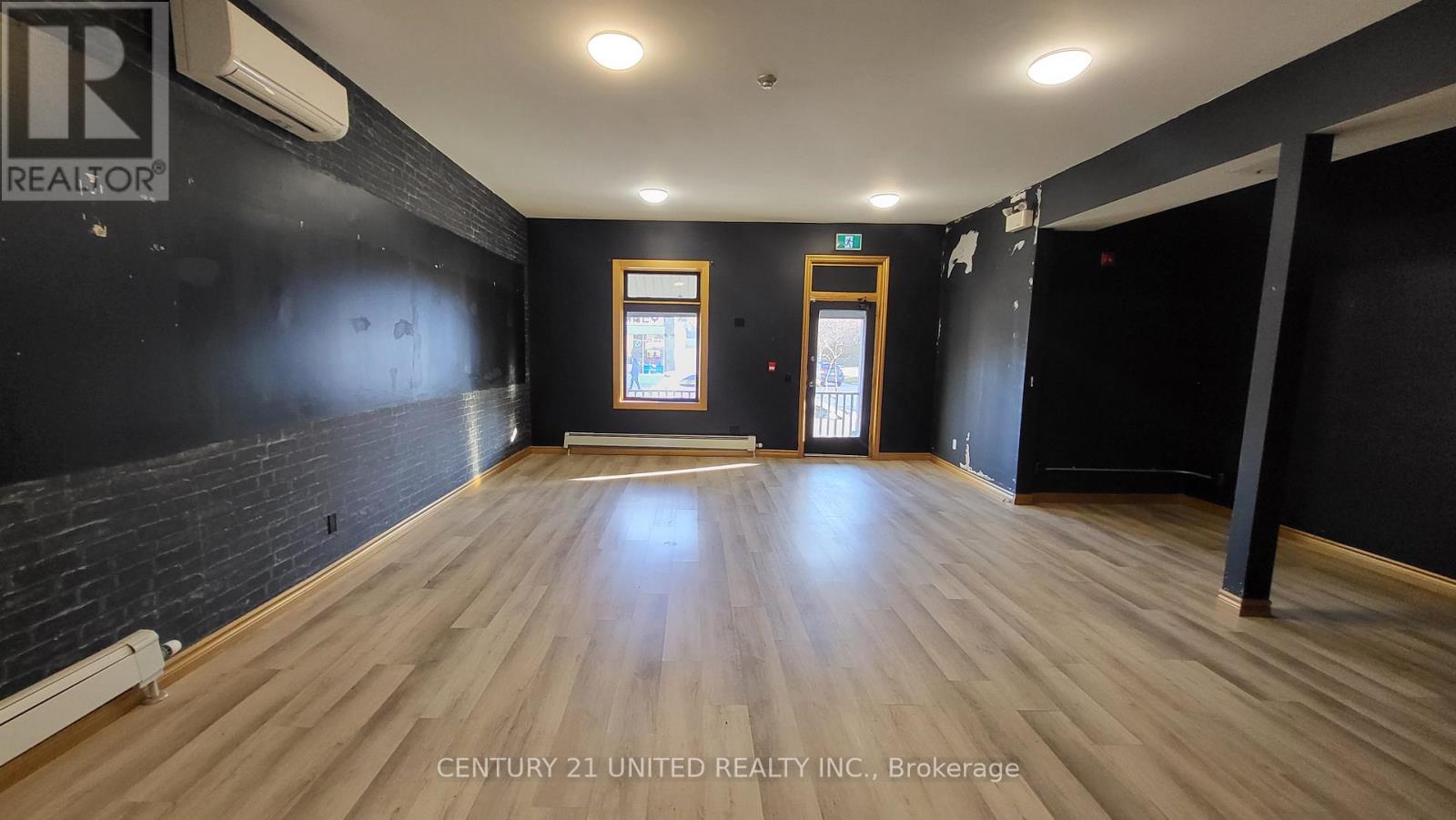 72 Hunter Street E, Peterborough, Ontario  K9H 1G5 - Photo 6 - X12605628