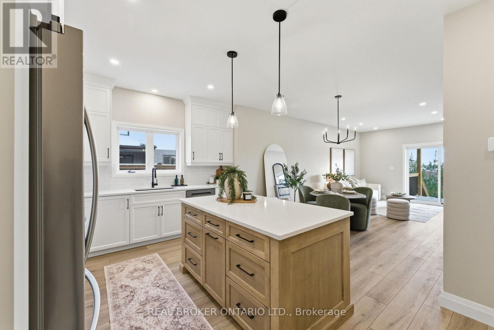 17 - 29 Weymouth Street, Woolwich, Ontario  N3B 0G3 - Photo 7 - X12605524