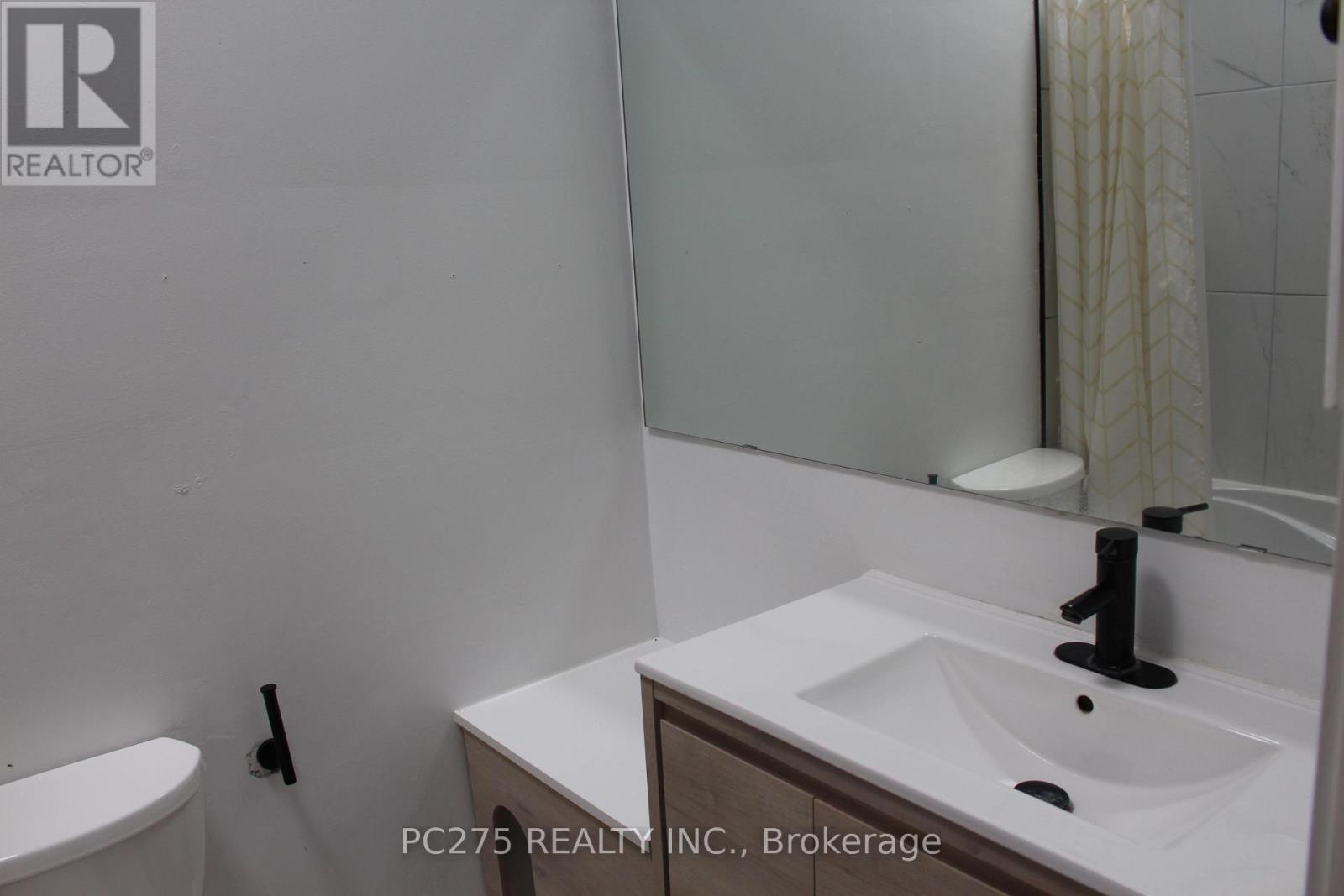 101 - 1090 Kipps Lane, London East, Ontario  N5Y 1V4 - Photo 9 - X12605738