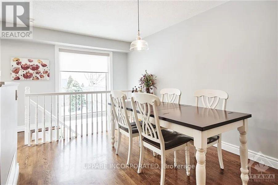 168 Whitestone Drive, Ottawa, Ontario  K2C 4C4 - Photo 5 - X12605638