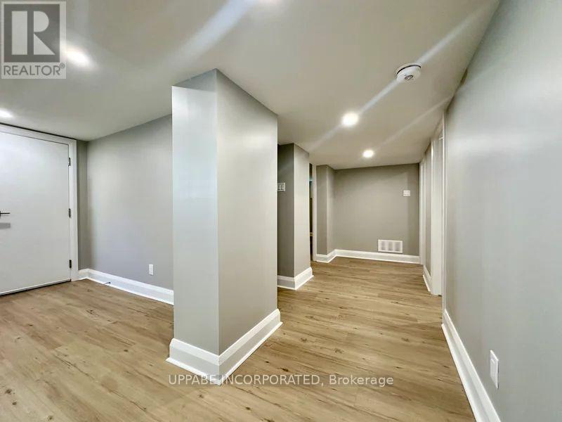 B - 126 Norice Street, Ottawa, Ontario  K2G 2Y3 - Photo 4 - X12605652