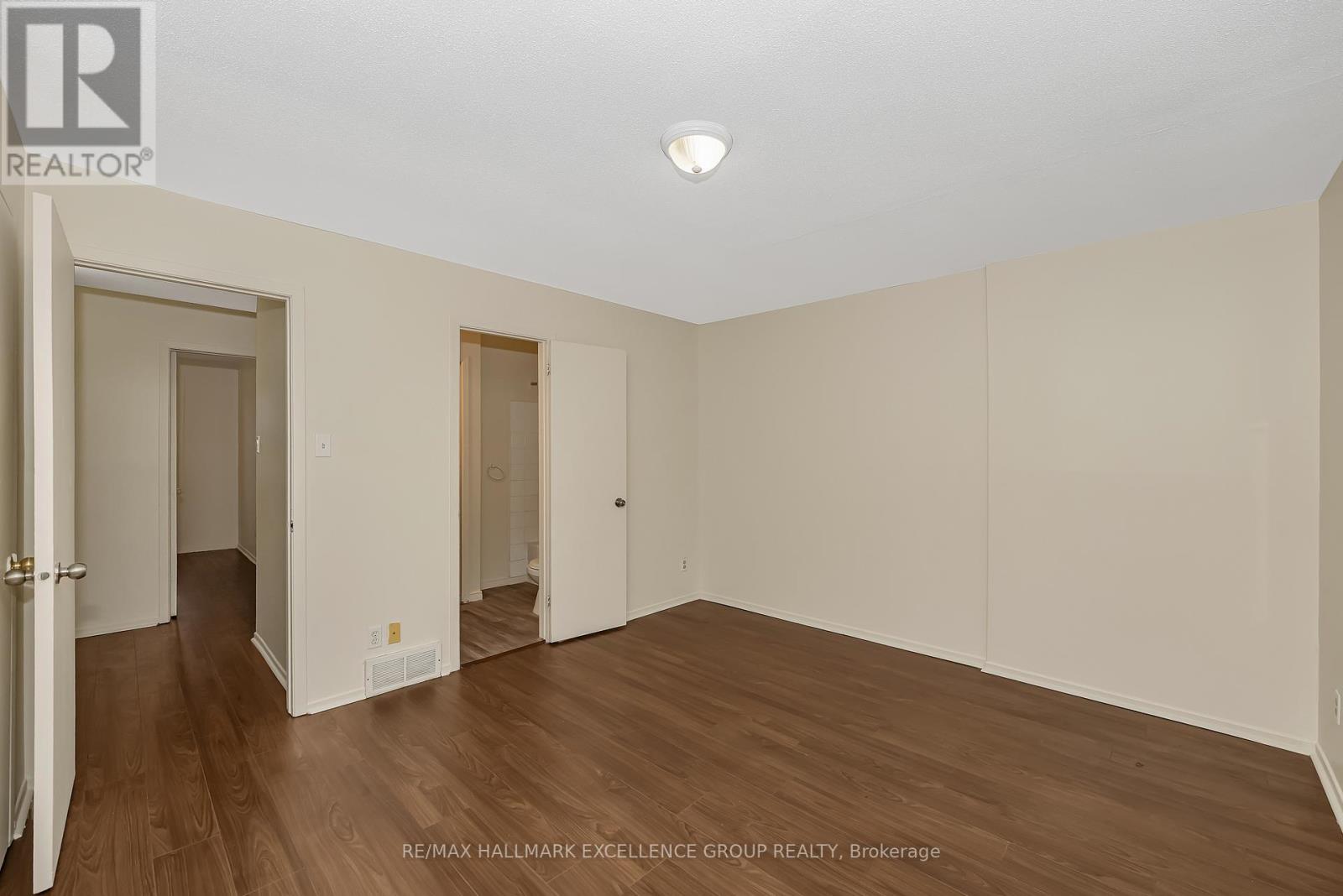 15 - 1968 Fairglen Mews, Ottawa, Ontario  K1B 5A5 - Photo 20 - X12605730