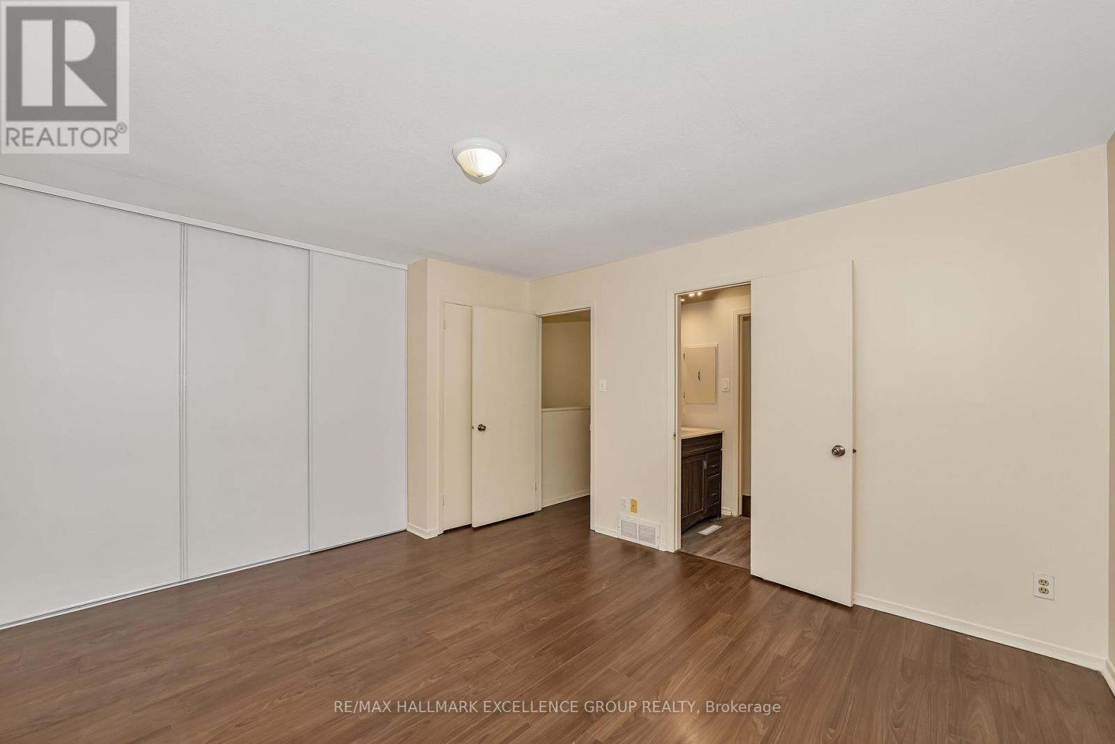 15 - 1968 Fairglen Mews, Ottawa, Ontario  K1B 5A5 - Photo 21 - X12605730