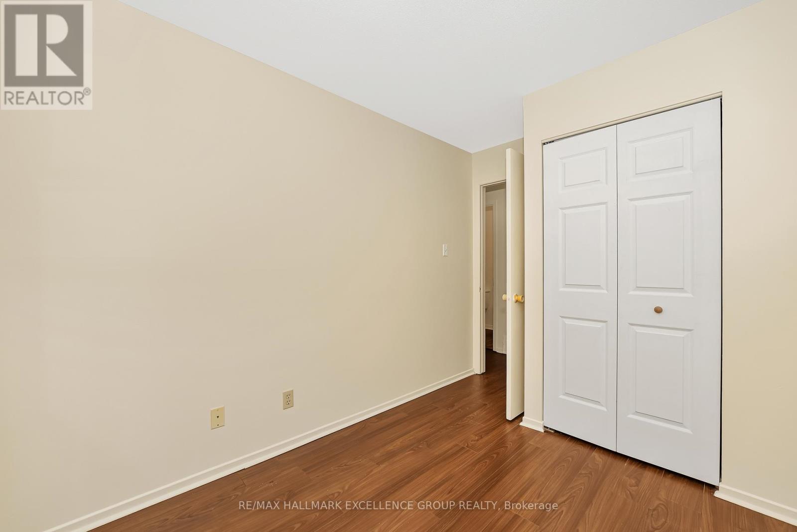 15 - 1968 Fairglen Mews, Ottawa, Ontario  K1B 5A5 - Photo 29 - X12605730