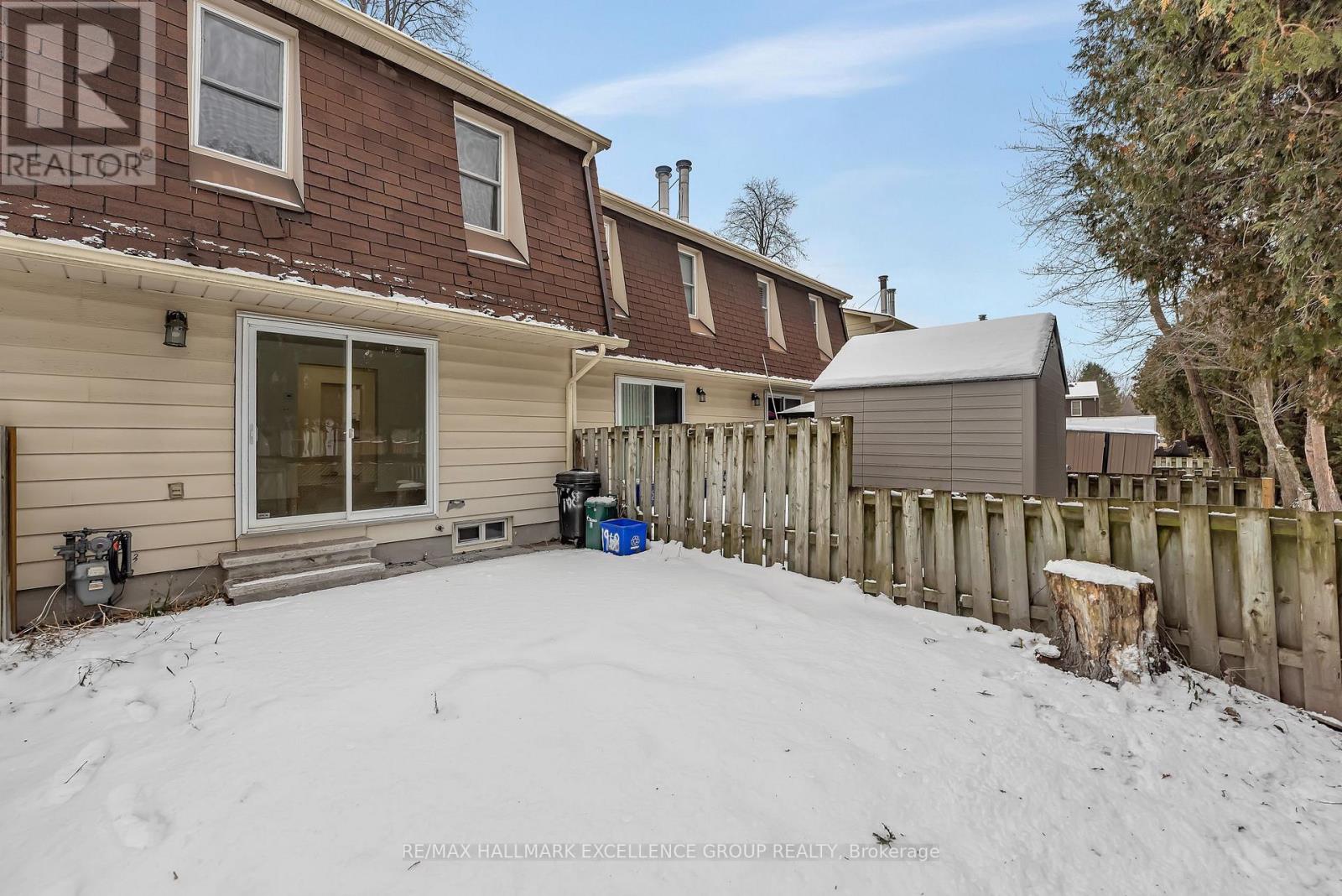 15 - 1968 Fairglen Mews, Ottawa, Ontario  K1B 5A5 - Photo 34 - X12605730