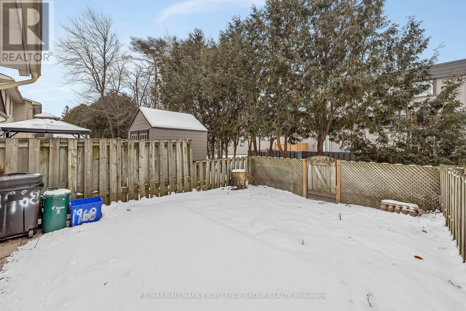 15 - 1968 Fairglen Mews, Ottawa, Ontario  K1B 5A5 - Photo 36 - X12605730