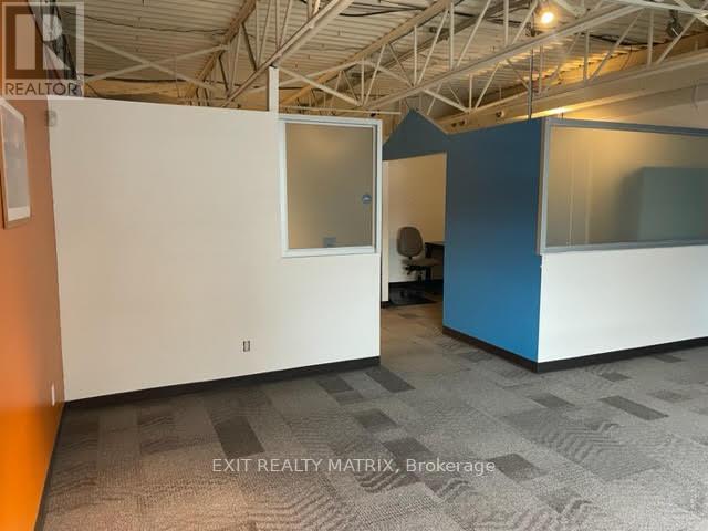 35 - 1010 Polytek Street N, Ottawa, Ontario  K1J 9H9 - Photo 11 - X12605786