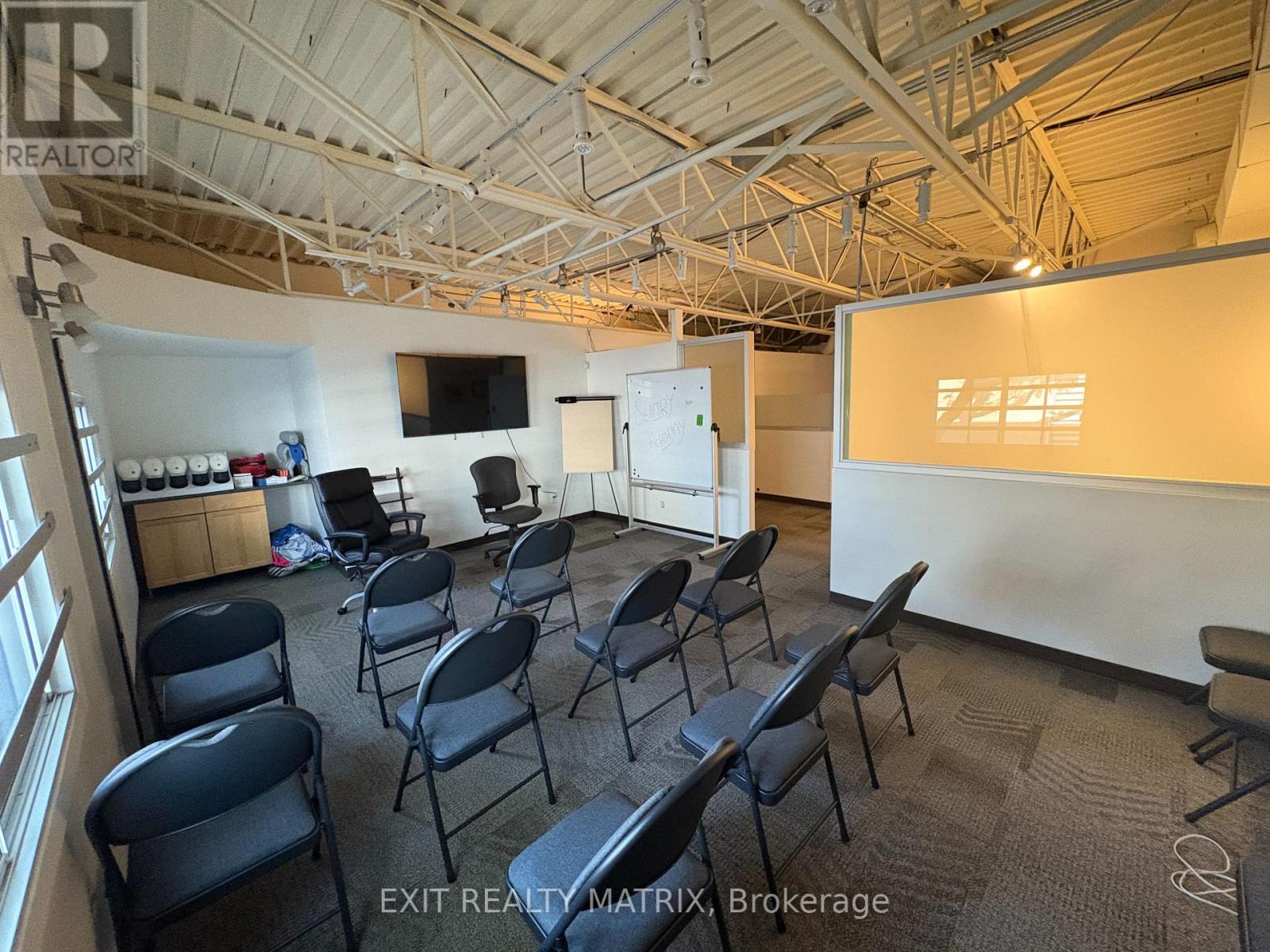 35 - 1010 Polytek Street N, Ottawa, Ontario  K1J 9H9 - Photo 7 - X12605786