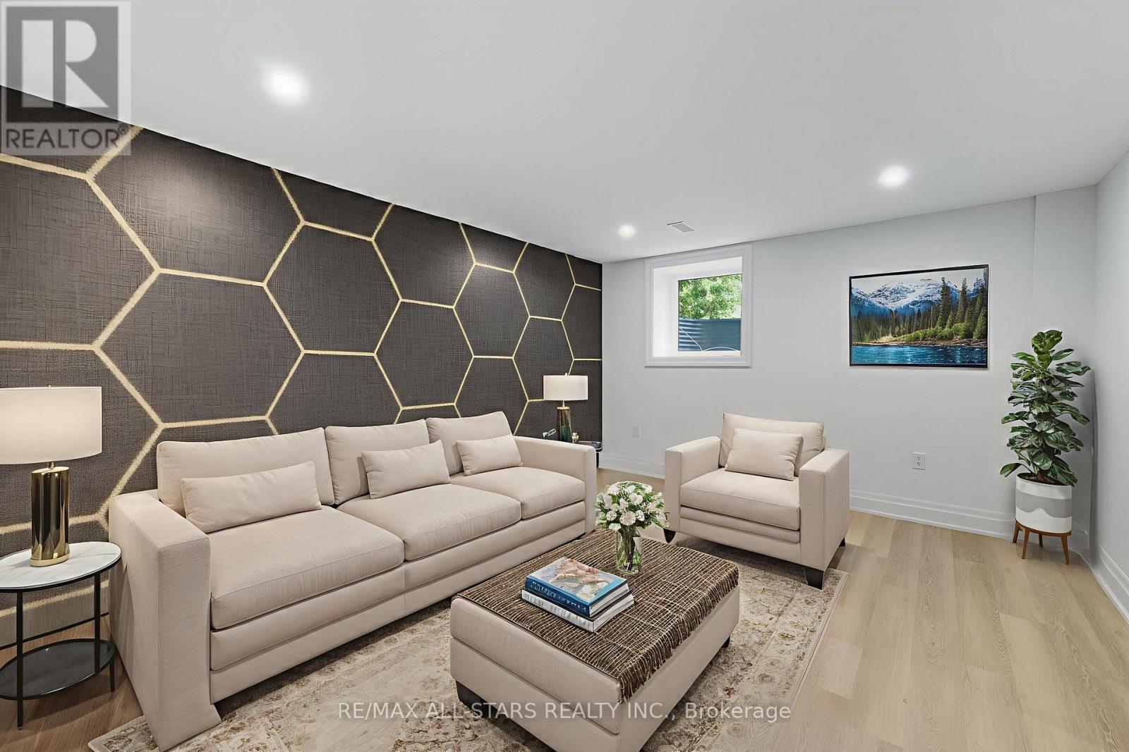 29 Patrick Drive, Aurora, Ontario  L4G 2A6 - Photo 36 - N12477000