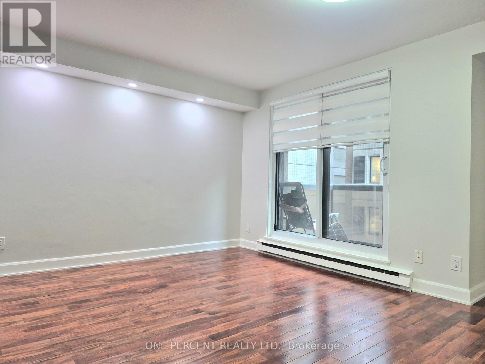 1103 - 199 Kent Street, Ottawa, Ontario  K2P 2K8 - Photo 13 - X12560210