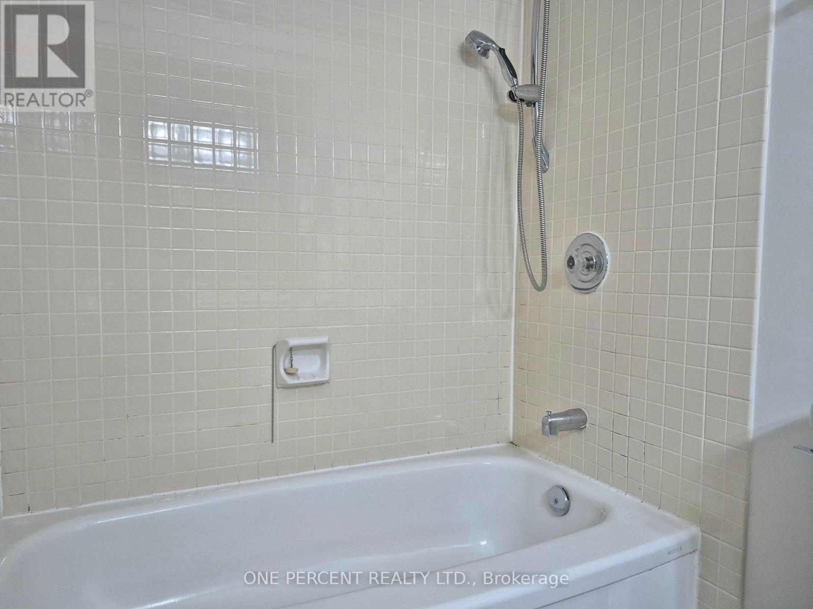 1103 - 199 Kent Street, Ottawa, Ontario  K2P 2K8 - Photo 17 - X12560210