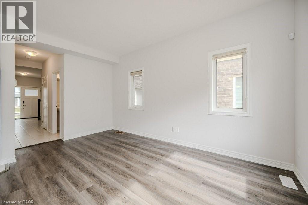 121 Sunflower Place, Welland, Ontario  L3C 0H9 - Photo 8 - 40753298