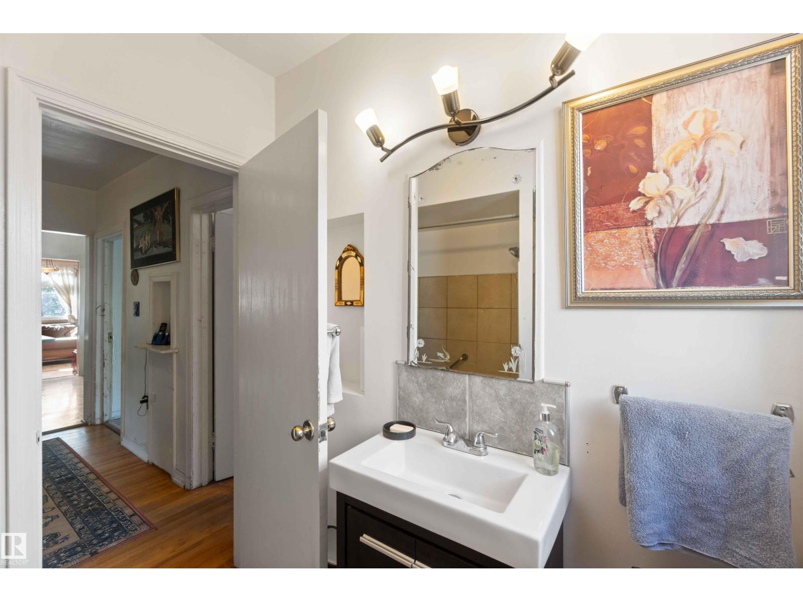 11022 110 Av Nw, Edmonton, Alberta  T5H 1H9 - Photo 16 - E4467253