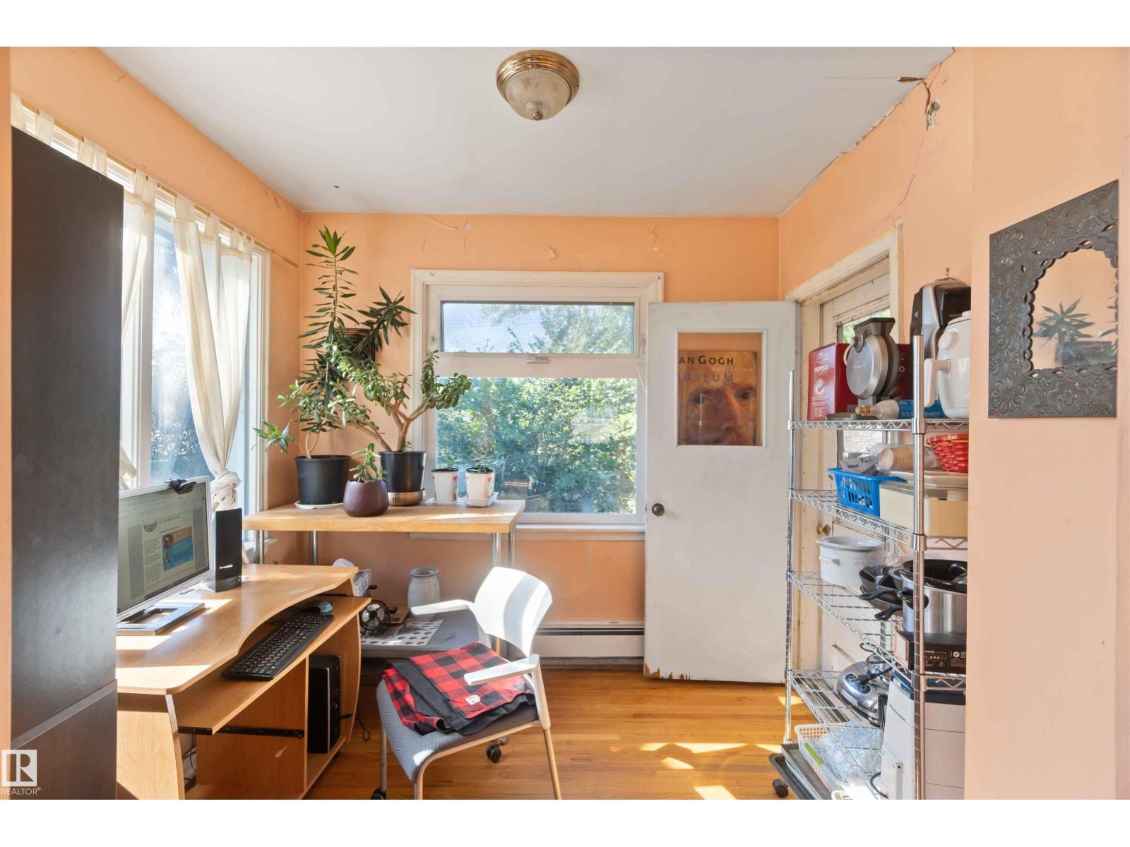 11022 110 Av Nw, Edmonton, Alberta  T5H 1H9 - Photo 8 - E4467253