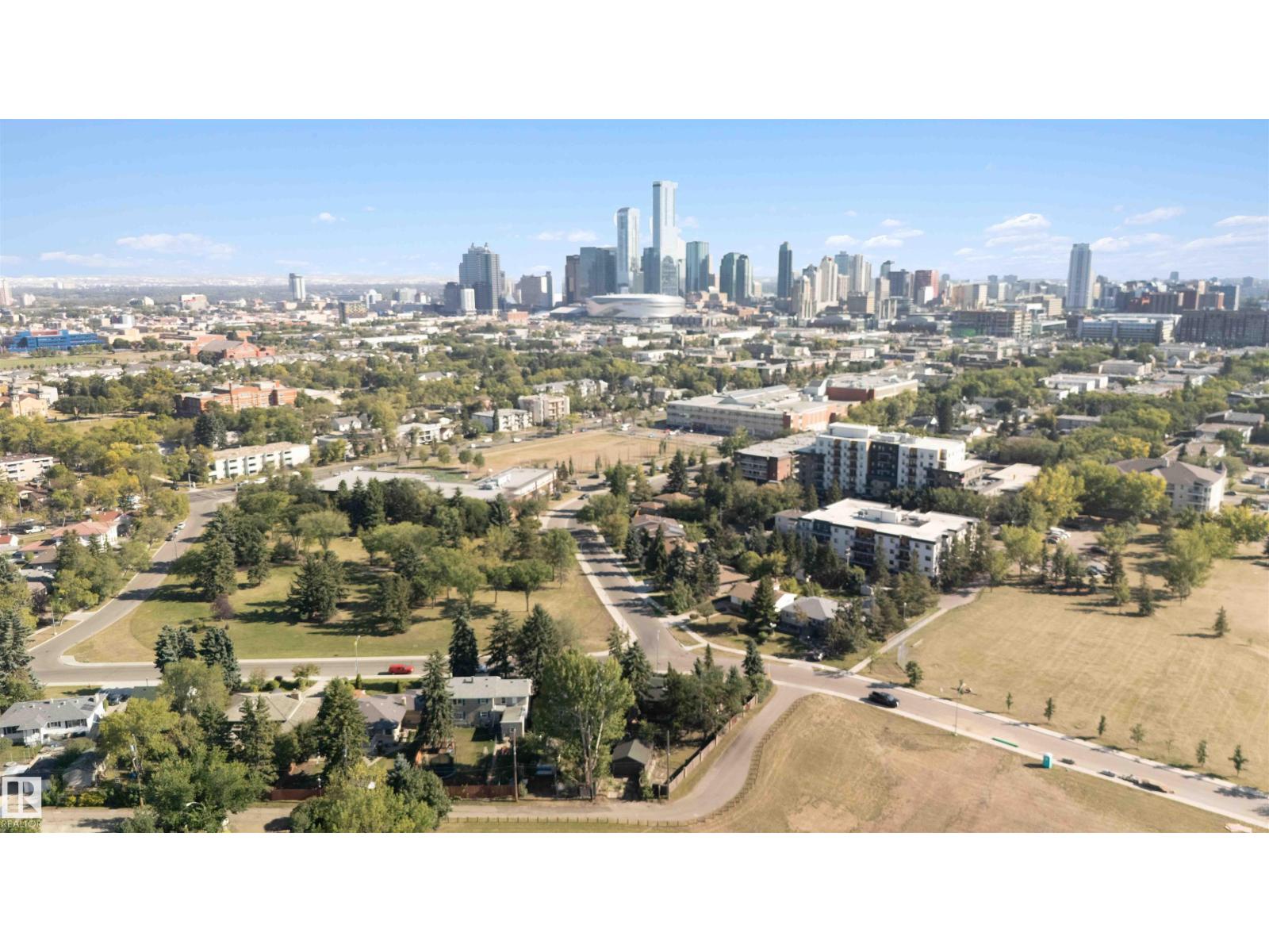 11022 110 Av Nw, Edmonton, Alberta  T5H 1H9 - Photo 32 - E4467253