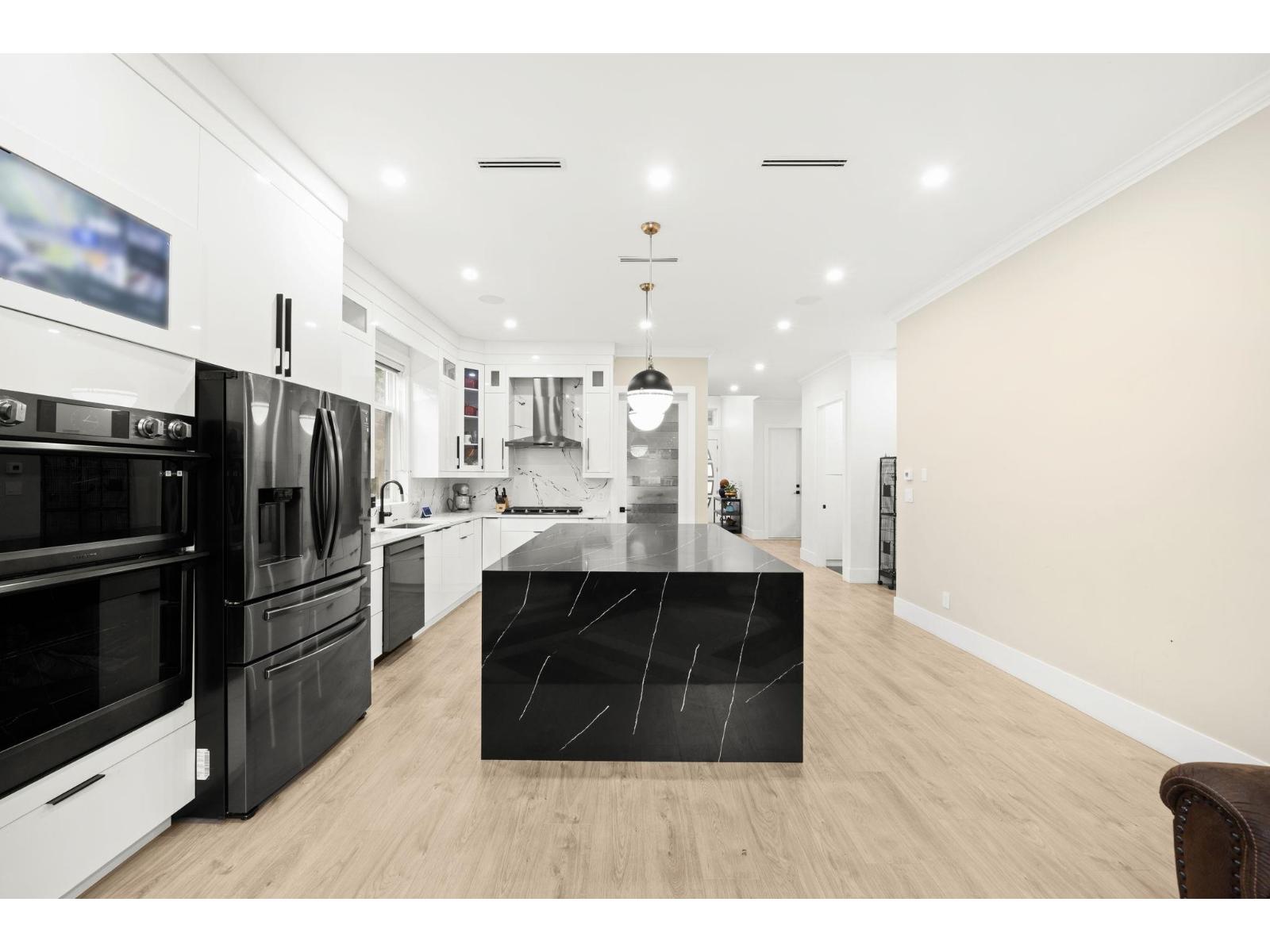 33682 Busby Road, Abbotsford, British Columbia  V2S 1V2 - Photo 10 - R3067464