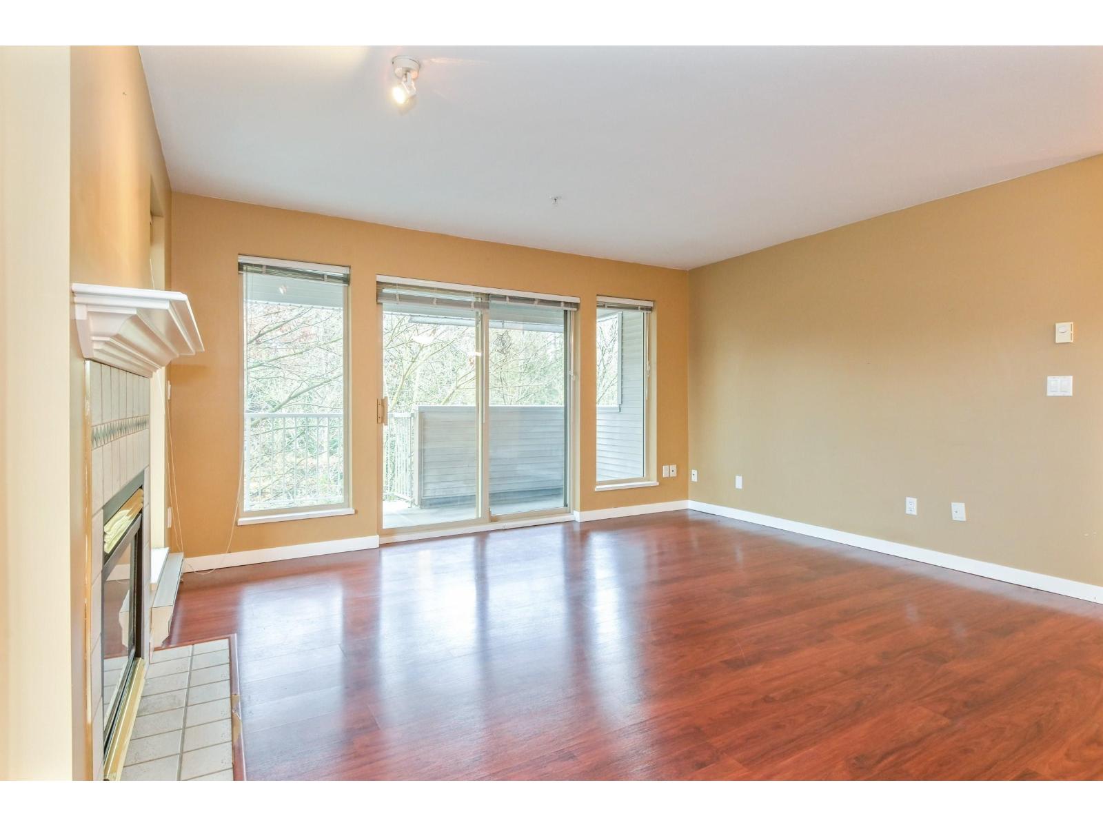 204 33478 Roberts Avenue, Abbotsford, British Columbia  V2S 8E1 - Photo 5 - R3070049