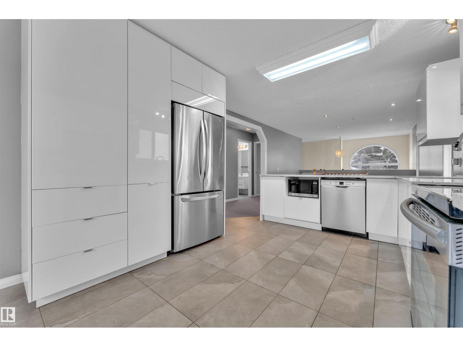 829 Blacklock Wy Sw, Edmonton, Alberta  T6W 1C6 - Photo 12 - E4467535