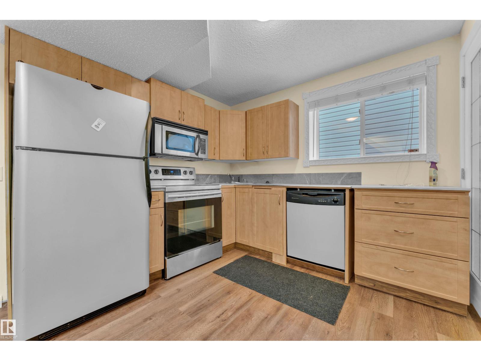 829 Blacklock Wy Sw, Edmonton, Alberta  T6W 1C6 - Photo 29 - E4467535