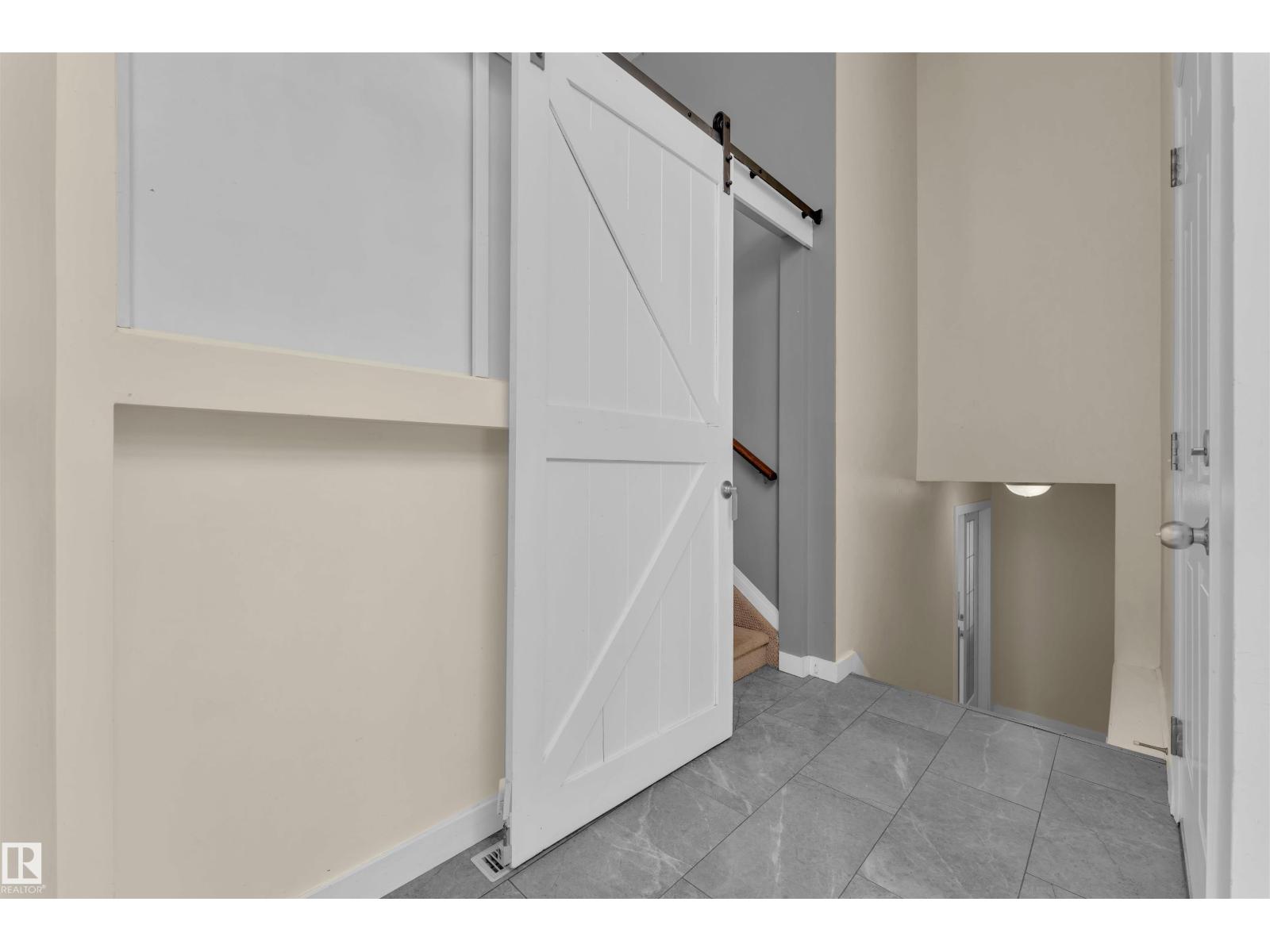 829 Blacklock Wy Sw, Edmonton, Alberta  T6W 1C6 - Photo 5 - E4467535