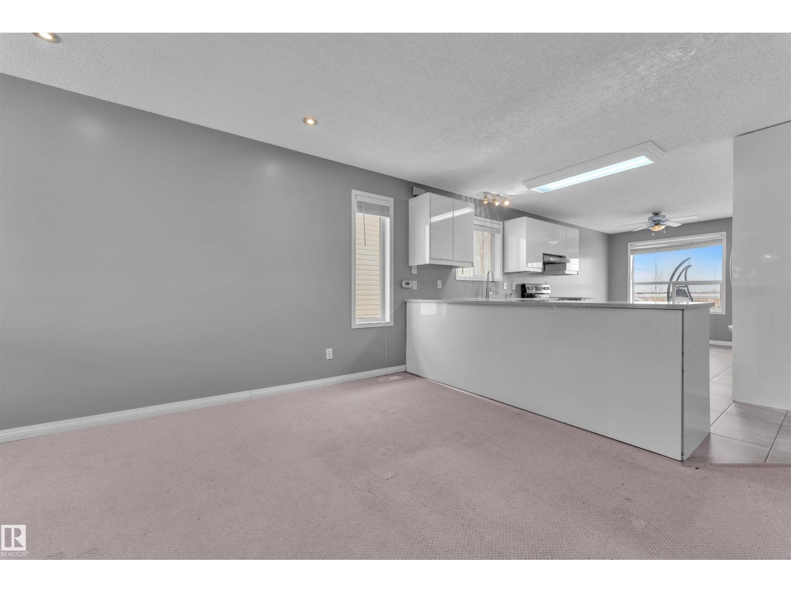 829 Blacklock Wy Sw, Edmonton, Alberta  T6W 1C6 - Photo 6 - E4467535