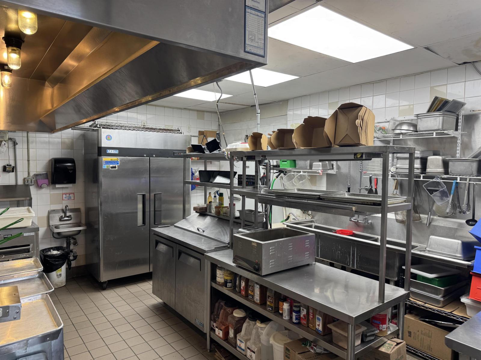 105 15785 Croydon Drive, Surrey, British Columbia V3S 2L6 - Photo 1 - C8074351