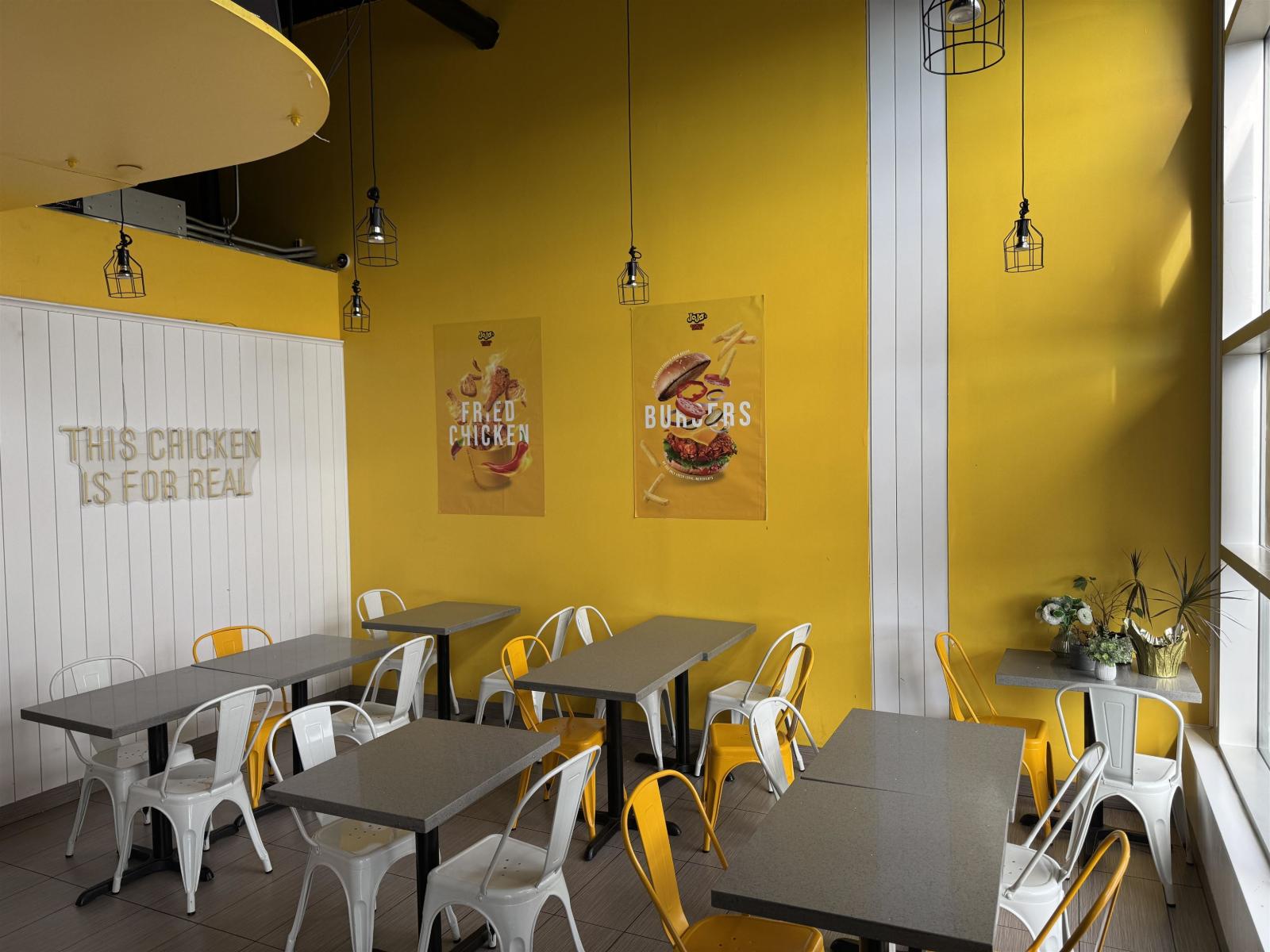 105 15785 Croydon Drive, Surrey, British Columbia V3S 2L6 - Photo 5 - C8074351