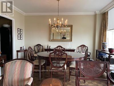 2511 - 400 Walmer Road, Toronto, Ontario  M5P 2X7 - Photo 5 - C12605760