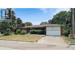 39 SILVERVIEW DRIVE, Toronto, Ontario