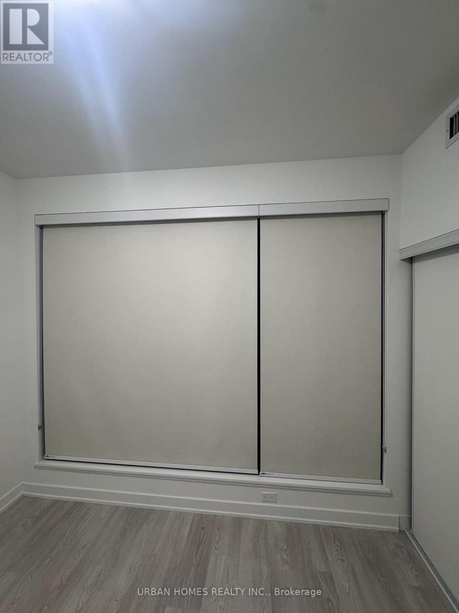 1120 - 1 Quarrington Lane, Toronto, Ontario  M3C 0S4 - Photo 16 - C12604258