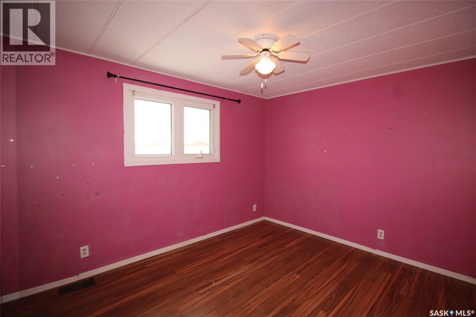 151-201 37 Highway, Shaunavon, Saskatchewan  S0N 2M0 - Photo 14 - SK025275